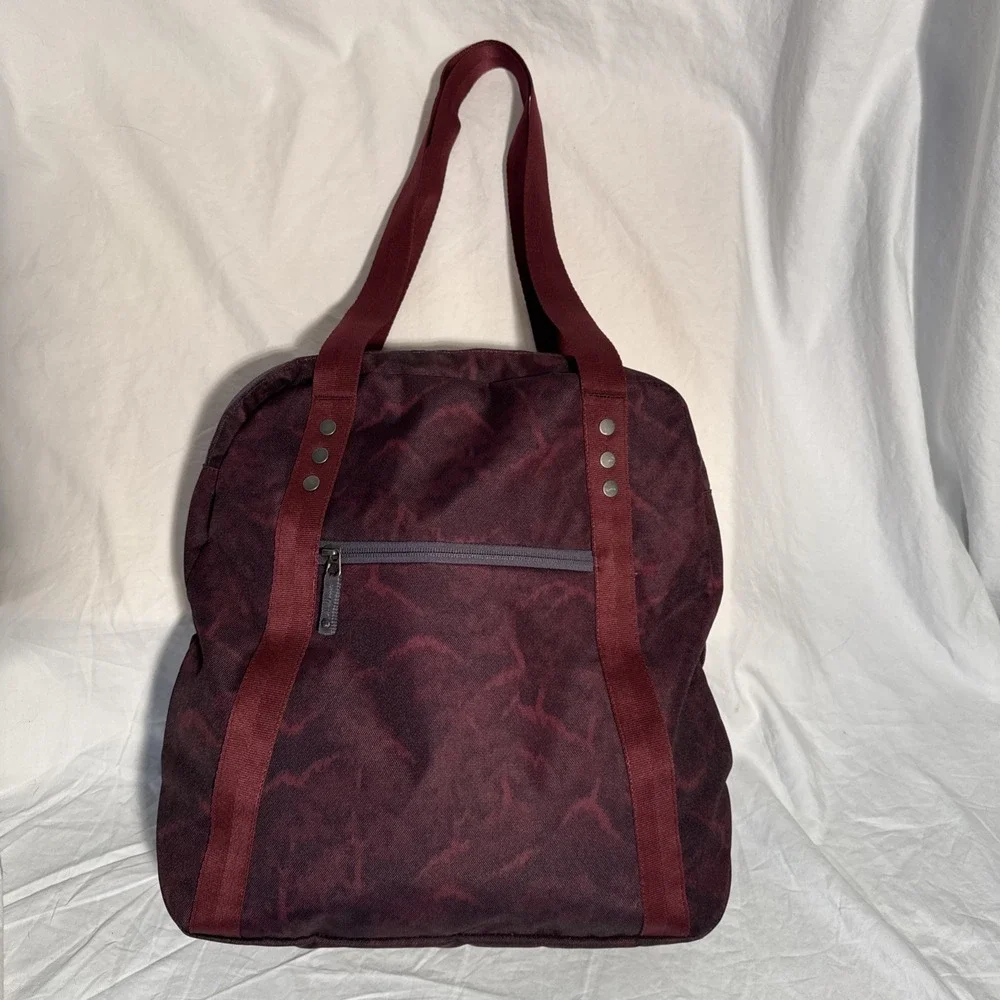 Columbia Womens Easy Out Medium Tote Shoulder Bag Red Nylon Zip Closure Logo